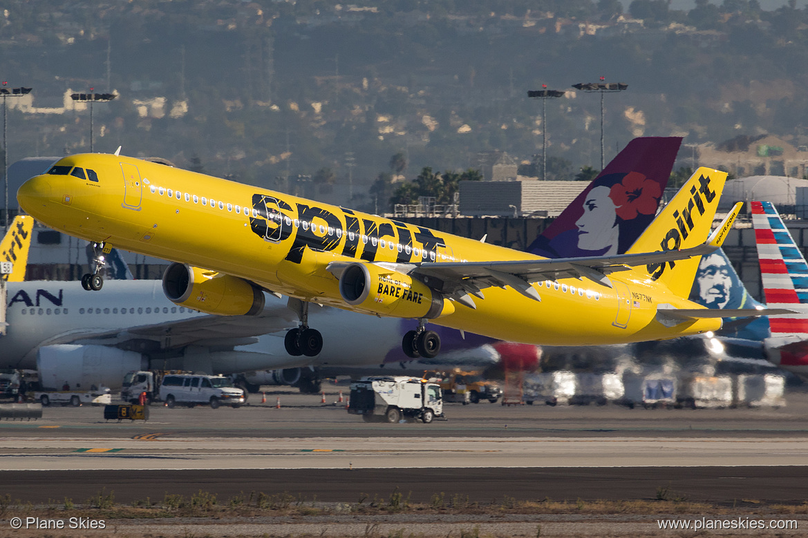 Spirit Airlines Airbus A321-200 N677NK at Los Angeles International Airport (KLAX/LAX)