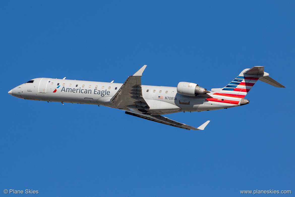 SkyWest Airlines Canadair CRJ-700 N708SK at Los Angeles International Airport (KLAX/LAX)