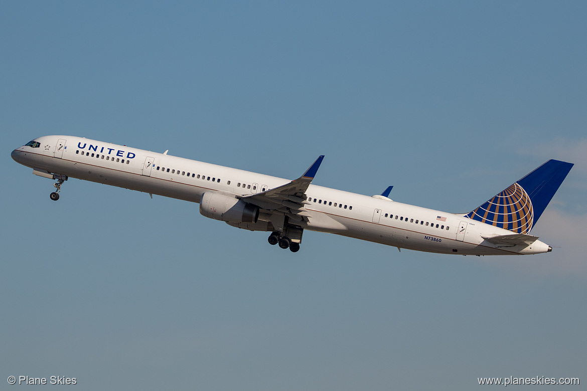 United Airlines Boeing 757-300 N73860 at Los Angeles International Airport (KLAX/LAX)