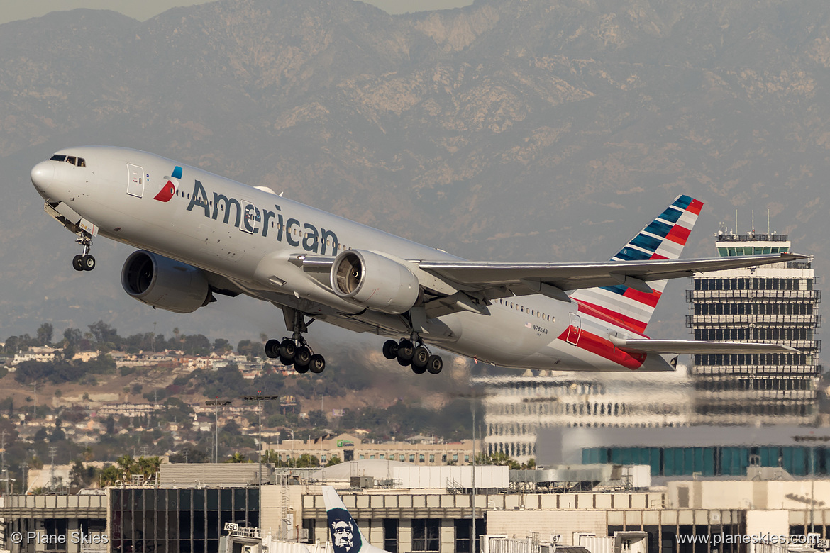 American Airlines Boeing 777-200ER N786AN at Los Angeles International Airport (KLAX/LAX)