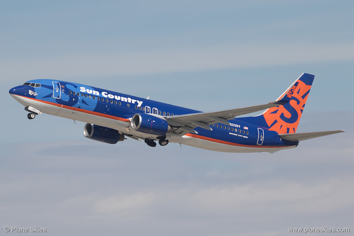 Sun Country Airlines Boeing 737-800 N823SY at Los Angeles International Airport (KLAX/LAX)