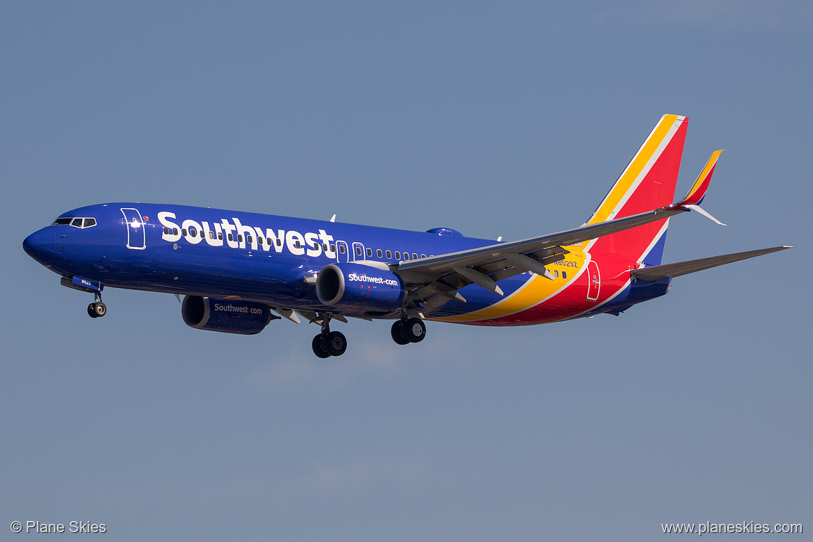 Southwest Airlines Boeing 737-800 N8529Z at Los Angeles International Airport (KLAX/LAX)