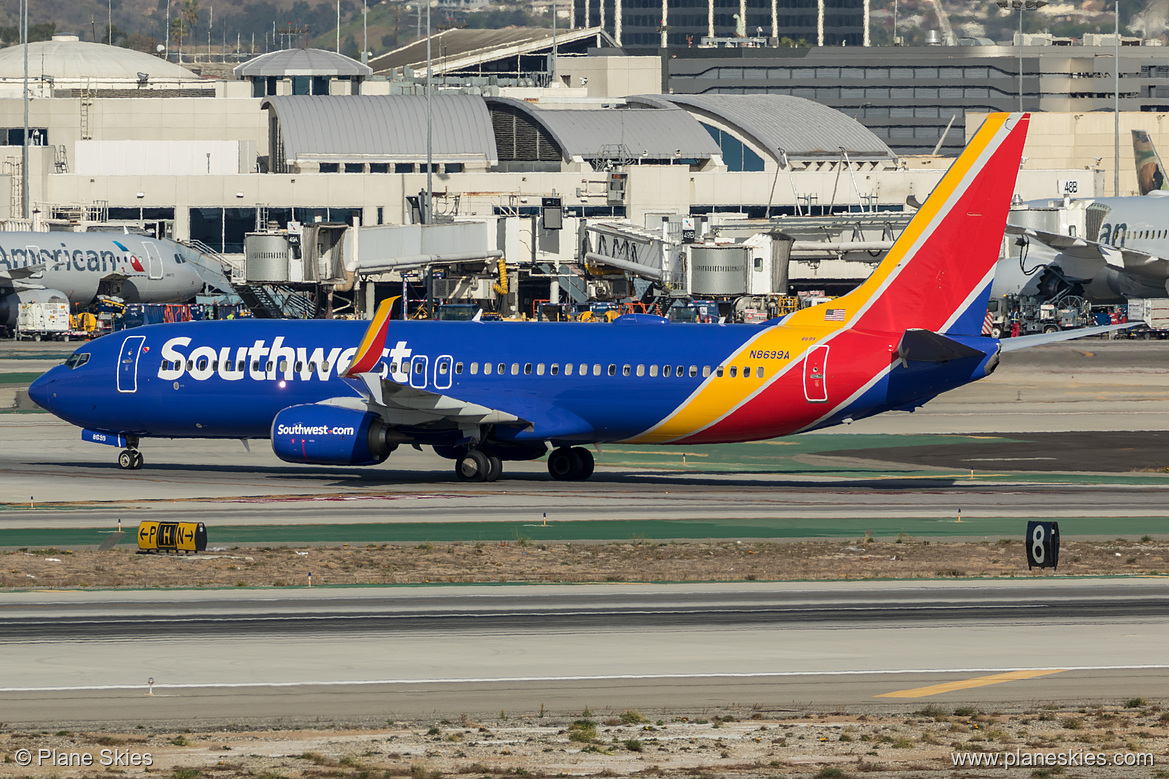 Southwest Airlines Boeing 737-800 N8699A at Los Angeles International Airport (KLAX/LAX) Southwest Airlines Boeing 737-800 N8699A at Los Angeles International Airport (KLAX/LAX)