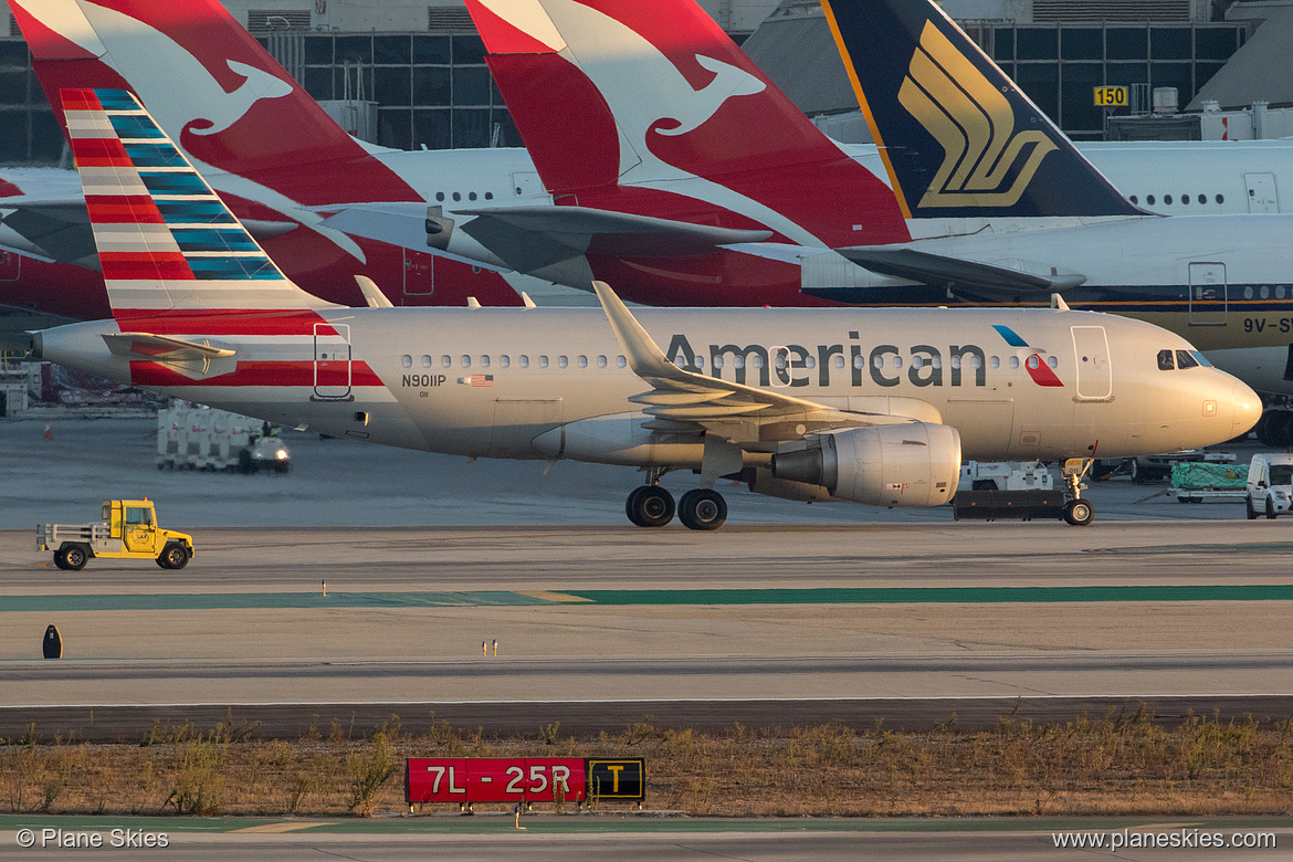 American Airlines Airbus A319-100 N9011P at Los Angeles International Airport (KLAX/LAX) American Airlines Airbus A319-100 N9011P at Los Angeles International Airport (KLAX/LAX)