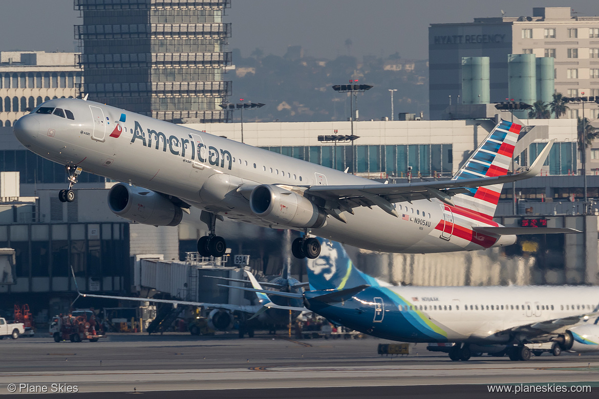 American Airlines Airbus A321-200 N905AU at Los Angeles International Airport (KLAX/LAX)