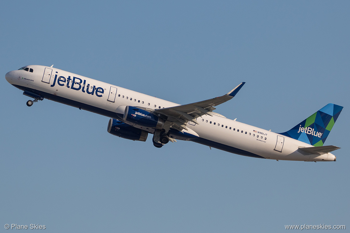 JetBlue Airways Airbus A321-200 N961JT at Los Angeles International Airport (KLAX/LAX) JetBlue Airways Airbus A321-200 N961JT at Los Angeles International Airport (KLAX/LAX)
