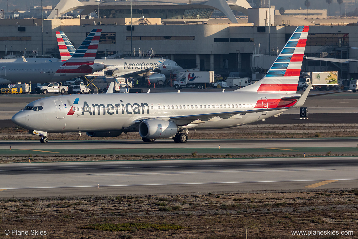 American Airlines Boeing 737-800 N965NN at Los Angeles International Airport (KLAX/LAX)