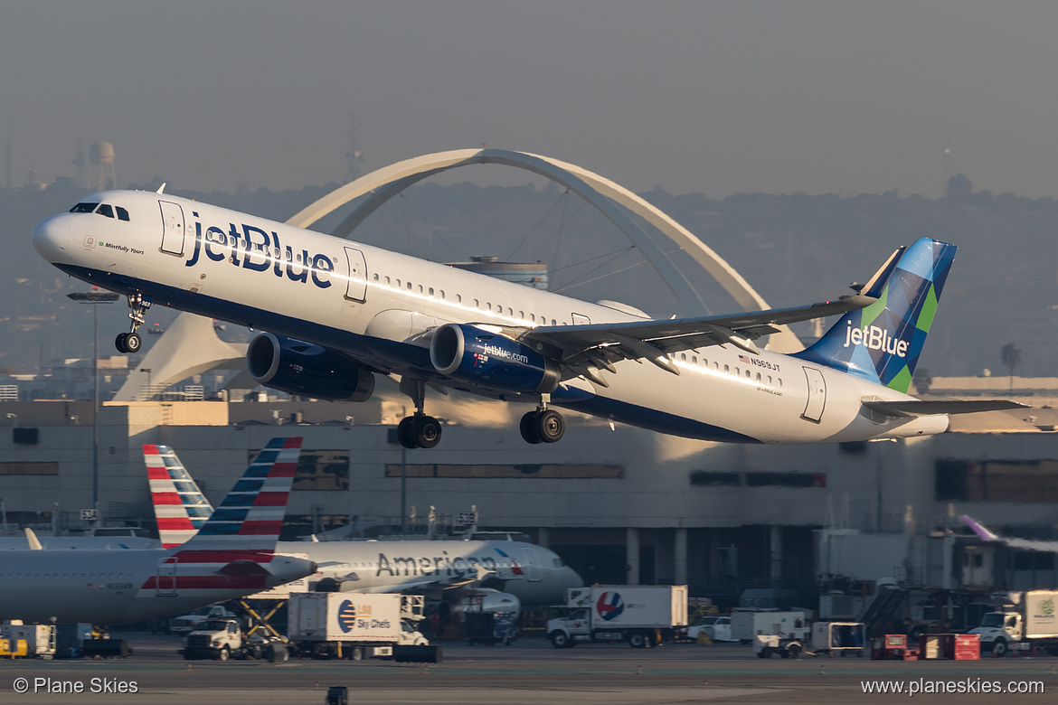 JetBlue Airways Airbus A321-200 N969JT at Los Angeles International Airport (KLAX/LAX)