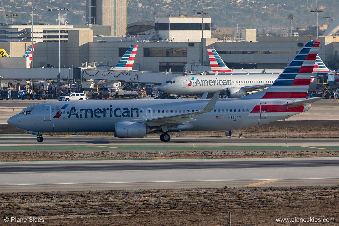 American Airlines Boeing 737-800 N970NN at Los Angeles International Airport (KLAX/LAX) American Airlines Boeing 737-800 N970NN at Los Angeles International Airport (KLAX/LAX)