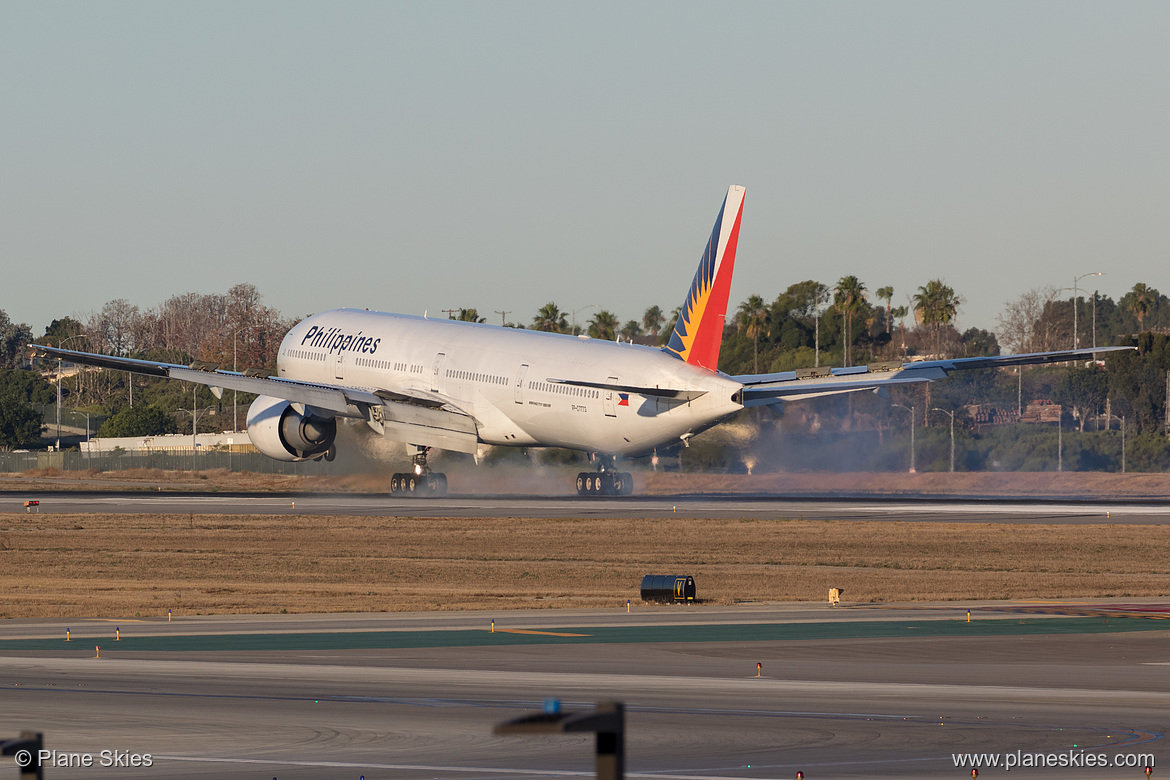 Philippine Airlines Boeing 777-300ER RP-C7773 at Los Angeles International Airport (KLAX/LAX)