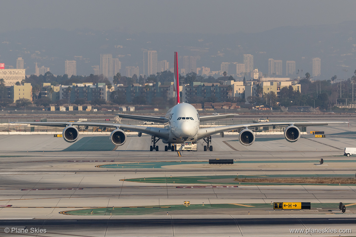 Qantas Airbus A380-800 VH-OQG at Los Angeles International Airport (KLAX/LAX)