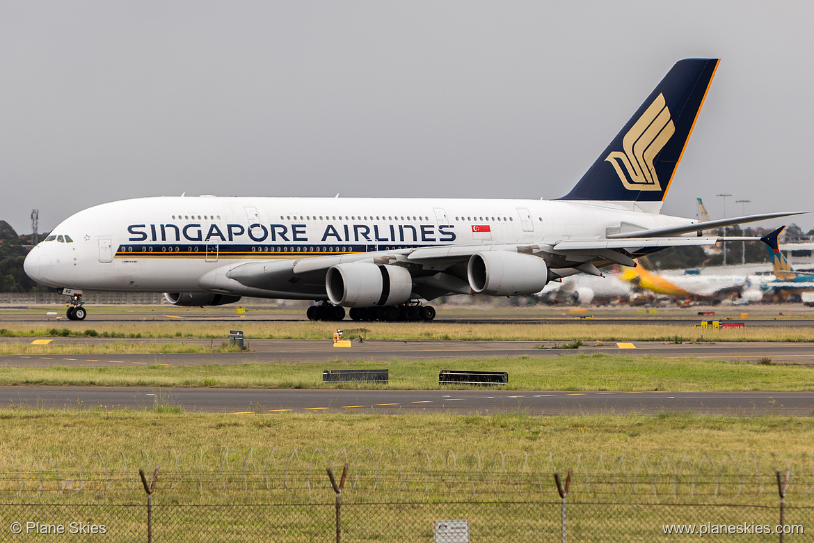 Singapore Airlines Airbus A380-800 9V-SKG at Sydney Kingsford Smith International Airport (YSSY/SYD) Singapore Airlines Airbus A380-800 9V-SKG at Sydney Kingsford Smith International Airport (YSSY/SYD)