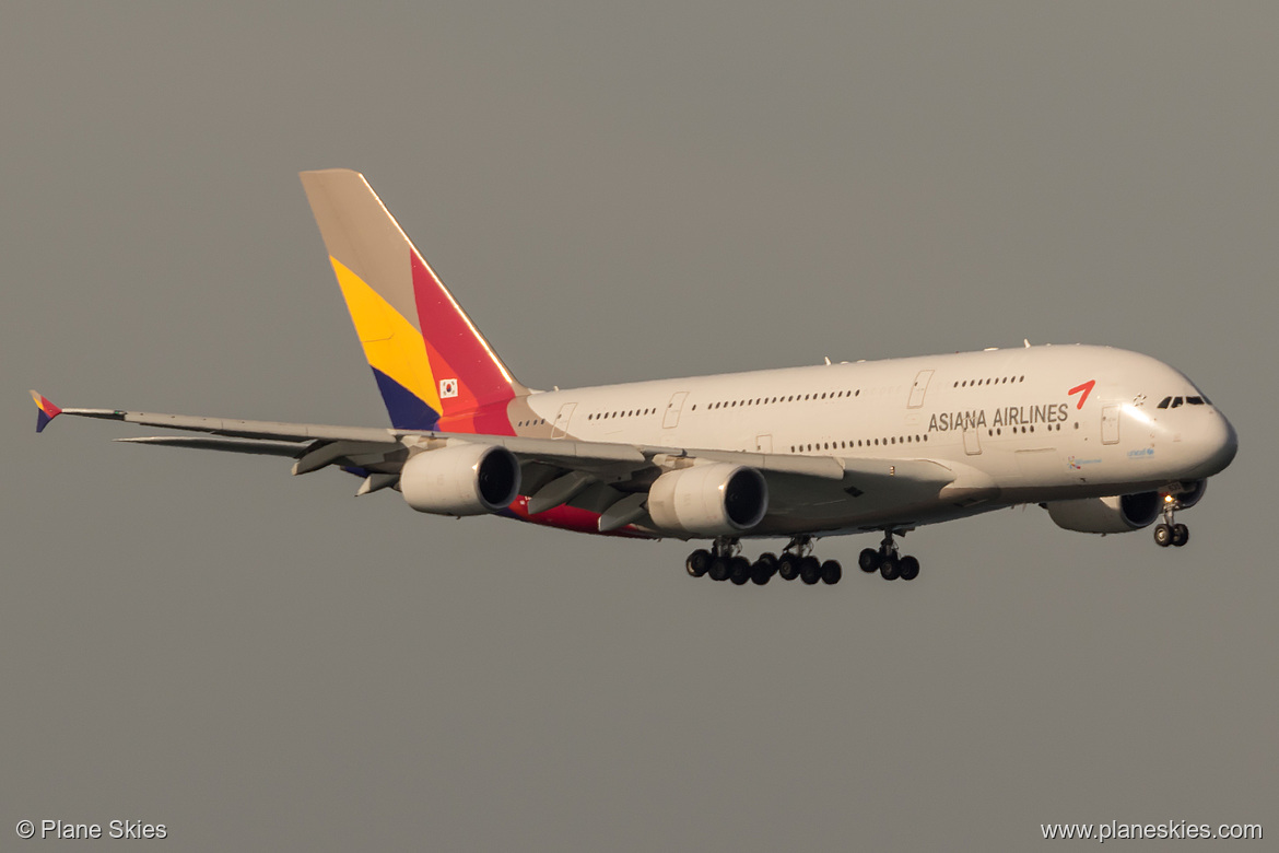 Asiana Airlines Airbus A380-800 HL7635 at Sydney Kingsford Smith International Airport (YSSY/SYD)