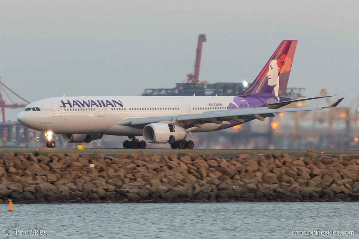 Hawaiian Airlines Airbus A330-200 N360HA at Sydney Kingsford Smith International Airport (YSSY/SYD)