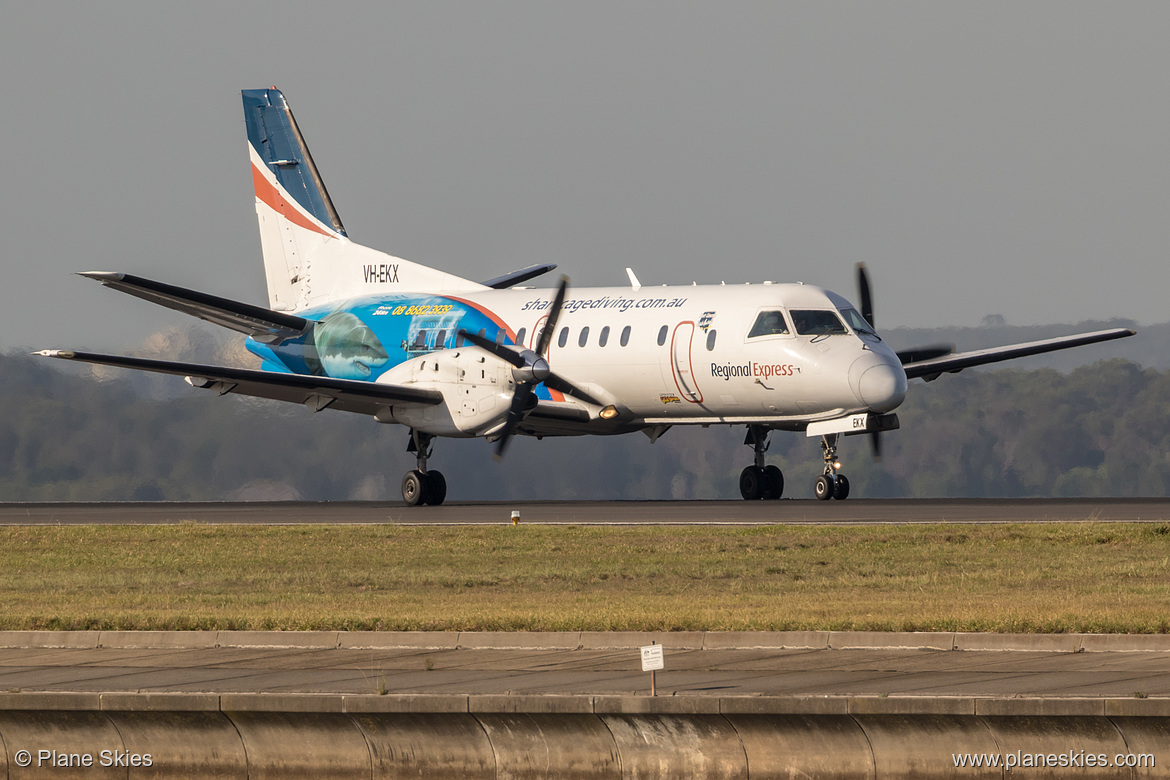 REX Saab 340B VH-EKX at Sydney Kingsford Smith International Airport (YSSY/SYD) REX Saab 340B VH-EKX at Sydney Kingsford Smith International Airport (YSSY/SYD)