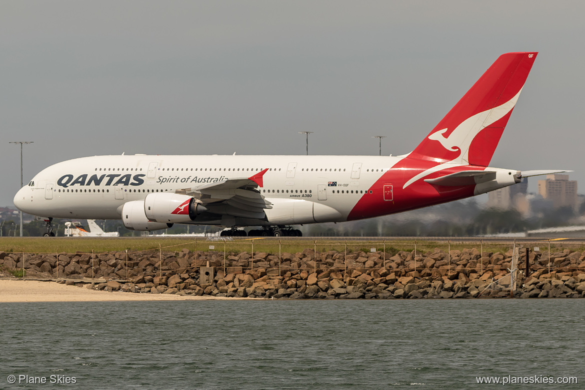 Qantas Airbus A380-800 VH-OQF at Sydney Kingsford Smith International Airport (YSSY/SYD)