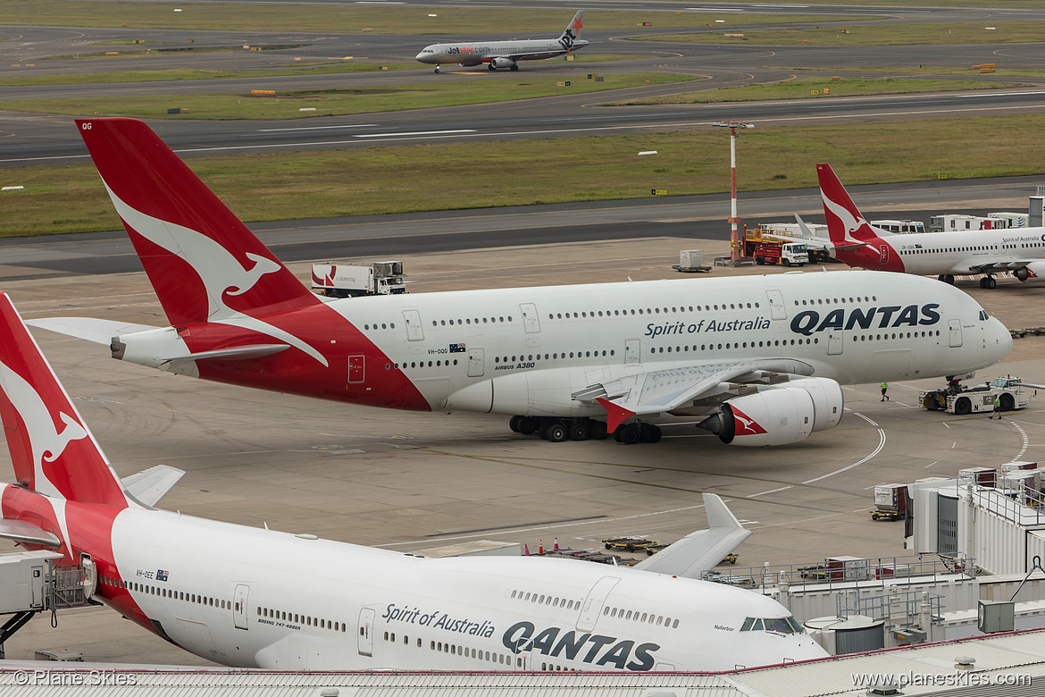 Qantas Airbus A380-800 VH-OQG at Sydney Kingsford Smith International Airport (YSSY/SYD) Qantas Airbus A380-800 VH-OQG at Sydney Kingsford Smith International Airport (YSSY/SYD)