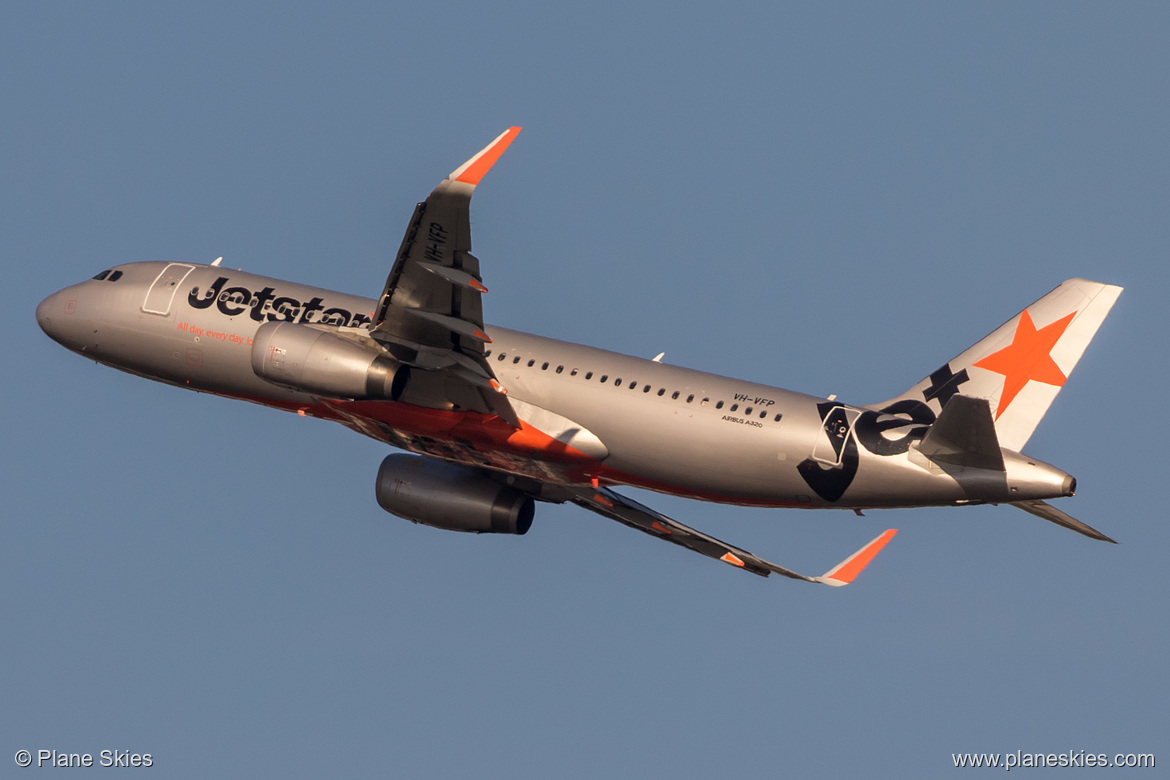 Jetstar Airways Airbus A320-200 VH-VFP at Sydney Kingsford Smith International Airport (YSSY/SYD) Jetstar Airways Airbus A320-200 VH-VFP at Sydney Kingsford Smith International Airport (YSSY/SYD)