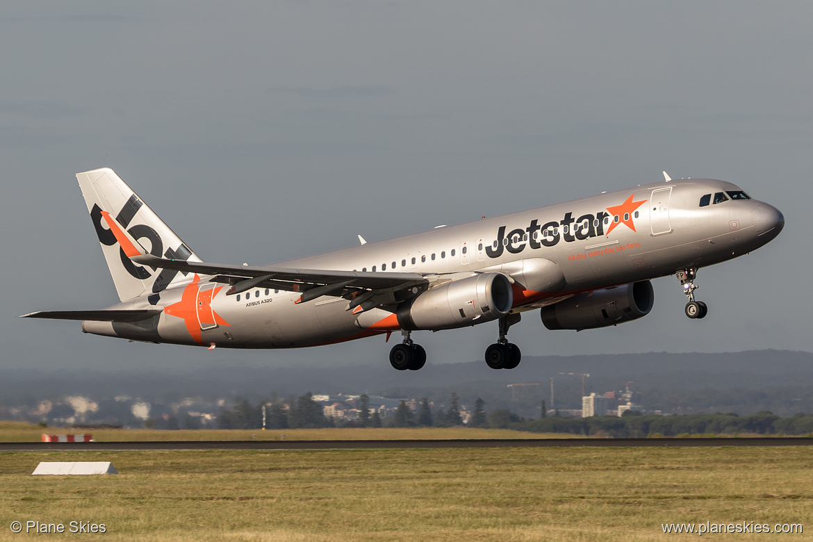 Jetstar Airways Airbus A320-200 VH-VFP at Sydney Kingsford Smith International Airport (YSSY/SYD)