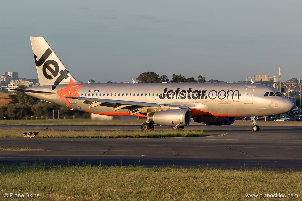 Jetstar Airways Airbus A320-200 VH-VGA at Sydney Kingsford Smith International Airport (YSSY/SYD)