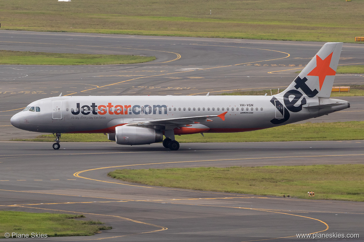 Jetstar Airways Airbus A320-200 VH-VGN at Sydney Kingsford Smith International Airport (YSSY/SYD) Jetstar Airways Airbus A320-200 VH-VGN at Sydney Kingsford Smith International Airport (YSSY/SYD)