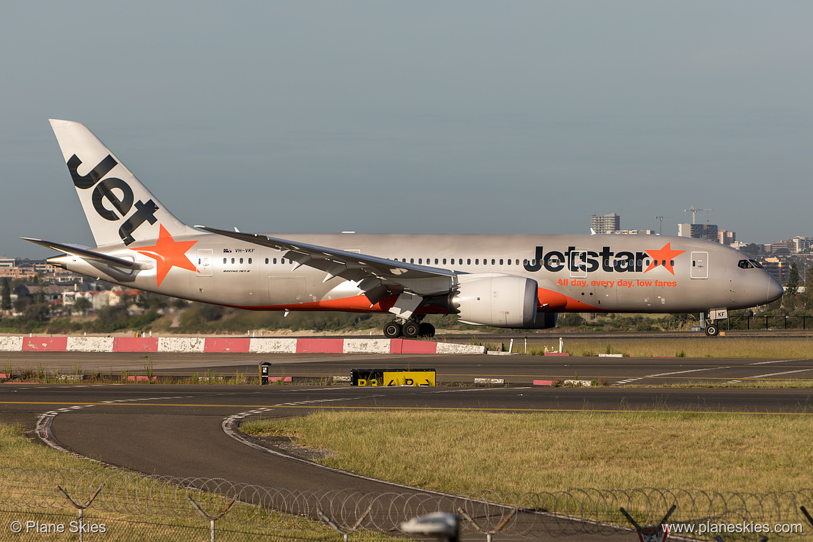 Jetstar Airways Boeing 787-8 VH-VKF at Sydney Kingsford Smith International Airport (YSSY/SYD) Jetstar Airways Boeing 787-8 VH-VKF at Sydney Kingsford Smith International Airport (YSSY/SYD)