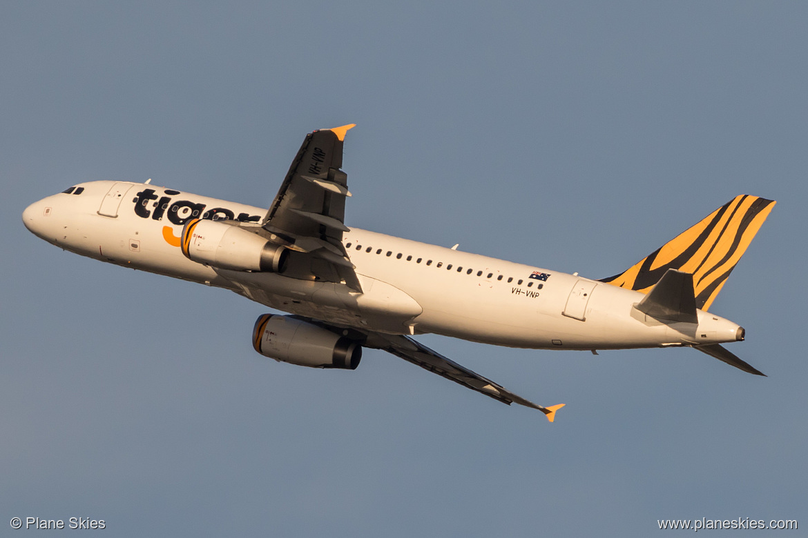 Tigerair Australia Airbus A320-200 VH-VNP at Sydney Kingsford Smith International Airport (YSSY/SYD) Tigerair Australia Airbus A320-200 VH-VNP at Sydney Kingsford Smith International Airport (YSSY/SYD)