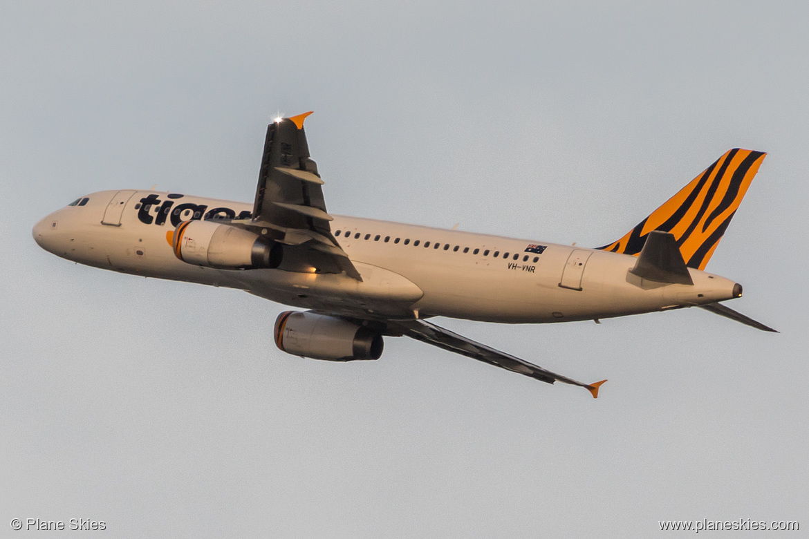 Tigerair Australia Airbus A320-200 VH-VNR at Sydney Kingsford Smith International Airport (YSSY/SYD) Tigerair Australia Airbus A320-200 VH-VNR at Sydney Kingsford Smith International Airport (YSSY/SYD)