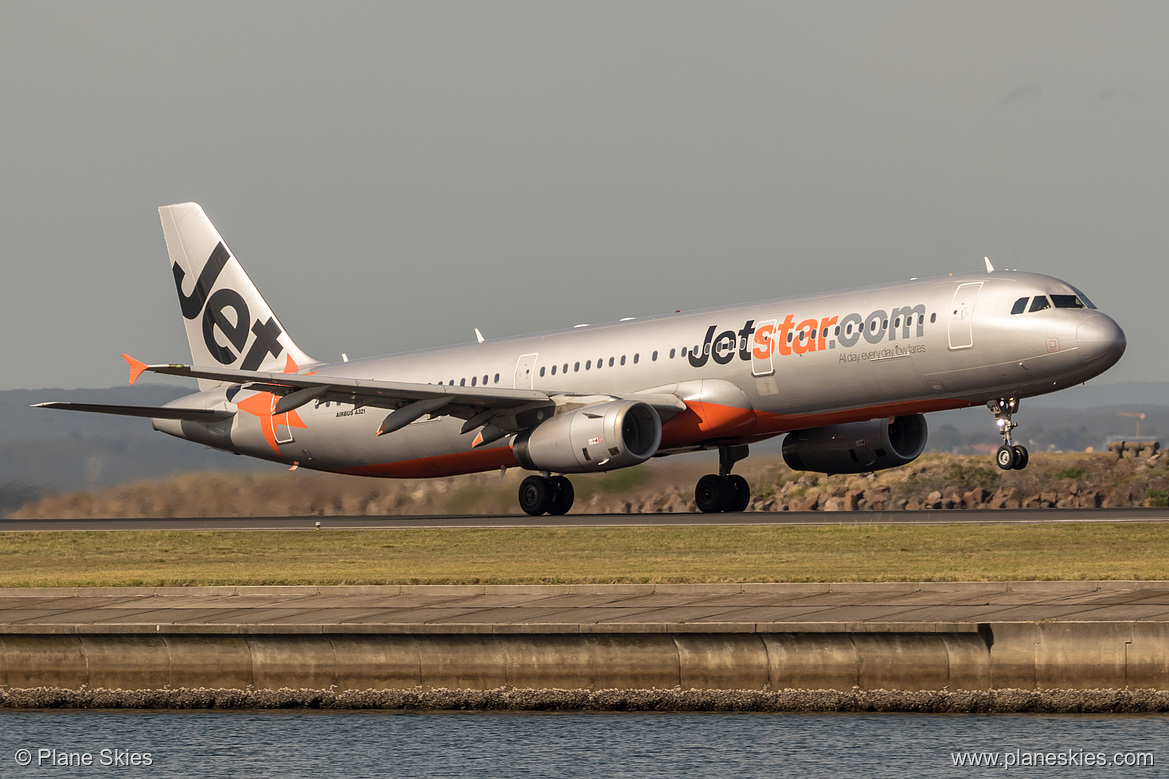 Jetstar Airways Airbus A321-200 VH-VWU at Sydney Kingsford Smith International Airport (YSSY/SYD)