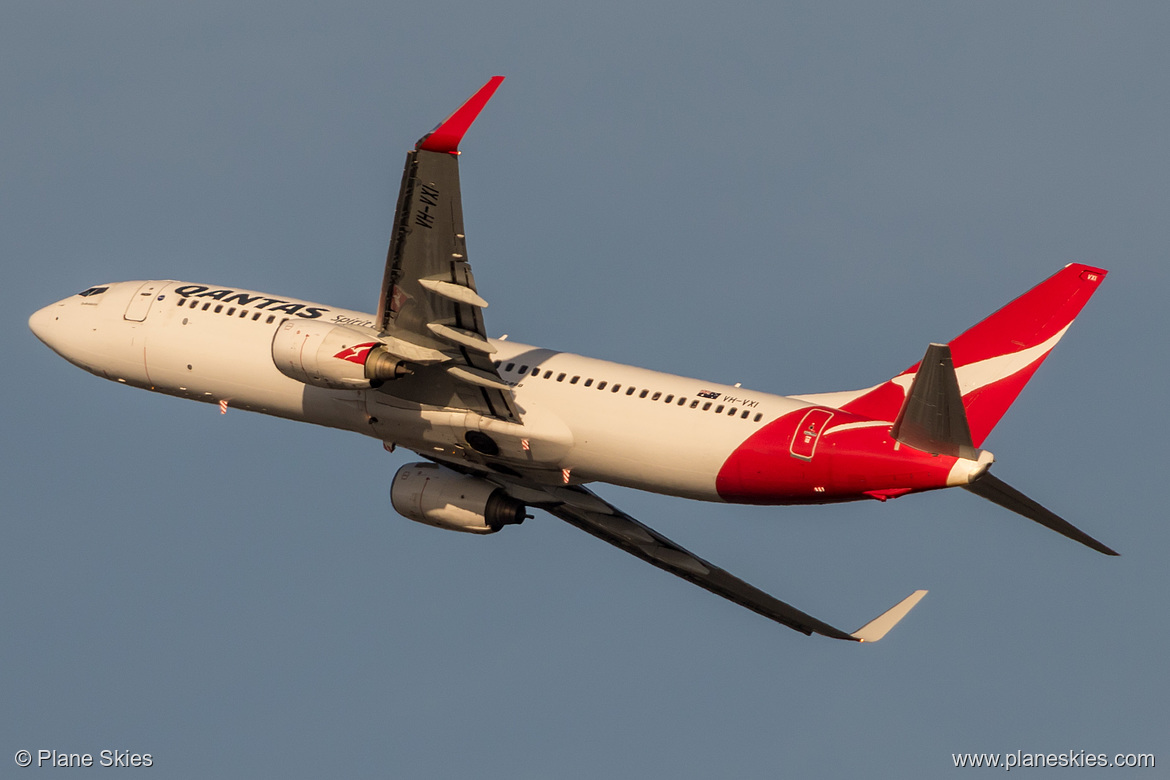 Qantas Boeing 737-800 VH-VXI at Sydney Kingsford Smith International Airport (YSSY/SYD)