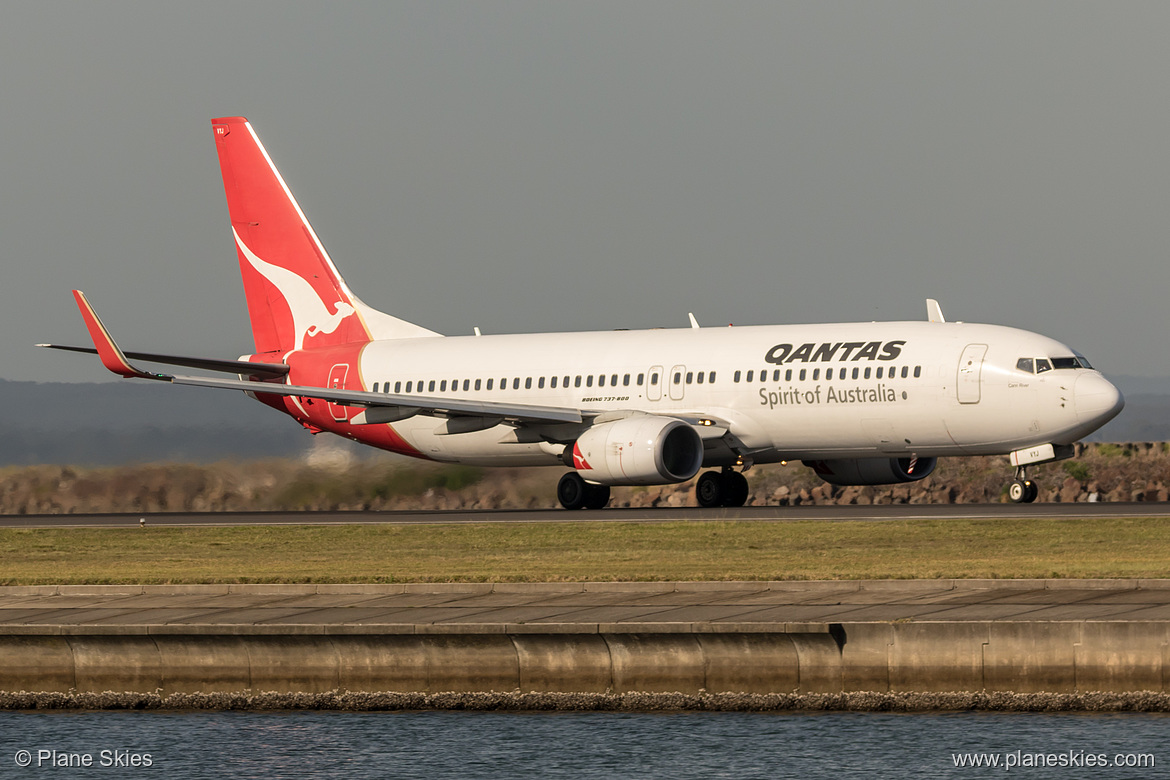 Qantas Boeing 737-800 VH-VYJ at Sydney Kingsford Smith International Airport (YSSY/SYD) Qantas Boeing 737-800 VH-VYJ at Sydney Kingsford Smith International Airport (YSSY/SYD)