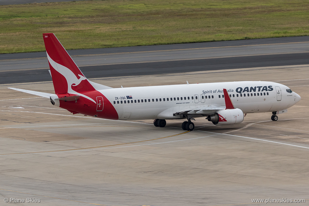 Qantas Boeing 737-800 ZK-ZQG at Sydney Kingsford Smith International Airport (YSSY/SYD)