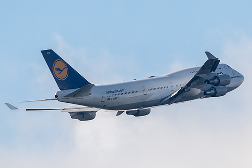 Lufthansa Boeing 747-400 D-ABVY at Frankfurt am Main International Airport (EDDF/FRA)