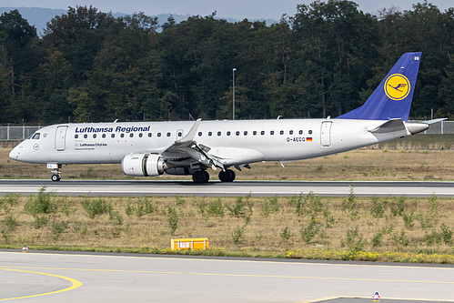 Lufthansa CityLine Embraer ERJ-190 D-AECG at Frankfurt am Main International Airport (EDDF/FRA)