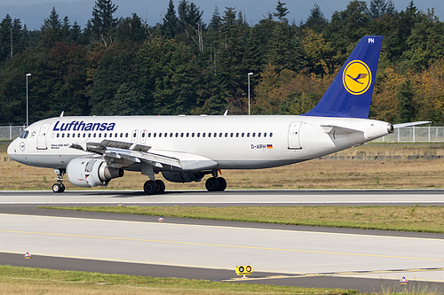 Lufthansa Airbus A320-200 D-AIPH at Frankfurt am Main International Airport (EDDF/FRA)