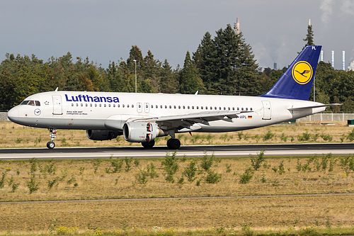 Lufthansa Airbus A320-200 D-AIPL at Frankfurt am Main International Airport (EDDF/FRA)