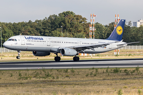 Lufthansa Airbus A321-100 D-AIRK at Frankfurt am Main International Airport (EDDF/FRA)