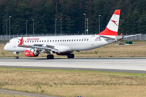Austrian Airlines Embraer ERJ-195 OE-LWK at Frankfurt am Main International Airport (EDDF/FRA)