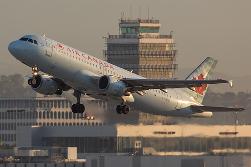 Air Canada Airbus A320-200 C-FDST at Los Angeles International Airport (KLAX/LAX)