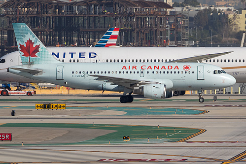 Air Canada Airbus A319-100 C-GBHM at Los Angeles International Airport (KLAX/LAX)