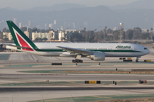 Alitalia Boeing 777-200ER EI-ISD at Los Angeles International Airport (KLAX/LAX)