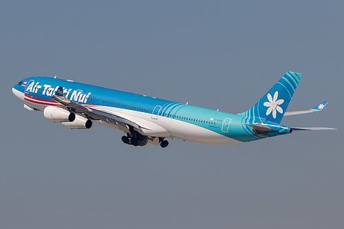 Air Tahiti Nui Airbus A340-300 F-OSUN at Los Angeles International Airport (KLAX/LAX) Air Tahiti Nui Airbus A340-300 F-OSUN at Los Angeles International Airport (KLAX/LAX)