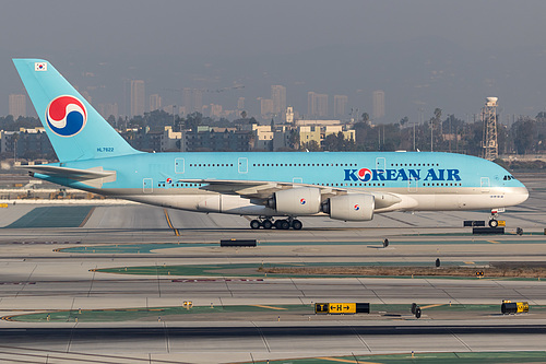 Korean Air Airbus A380-800 HL7622 at Los Angeles International Airport (KLAX/LAX) Korean Air Airbus A380-800 HL7622 at Los Angeles International Airport (KLAX/LAX)