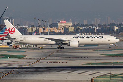 Japan Airlines Boeing 777-300ER JA736J at Los Angeles International Airport (KLAX/LAX)