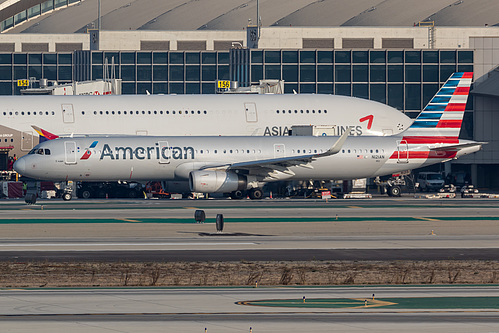 American Airlines Airbus A321-200 N121AN at Los Angeles International Airport (KLAX/LAX) American Airlines Airbus A321-200 N121AN at Los Angeles International Airport (KLAX/LAX)