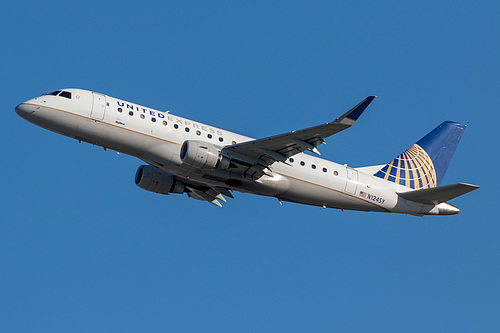 SkyWest Airlines Embraer ERJ-175 N124SY at Los Angeles International Airport (KLAX/LAX)