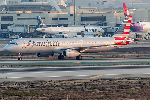 American Airlines Airbus A321-200 N133AN at Los Angeles International Airport (KLAX/LAX) American Airlines Airbus A321-200 N133AN at Los Angeles International Airport (KLAX/LAX)