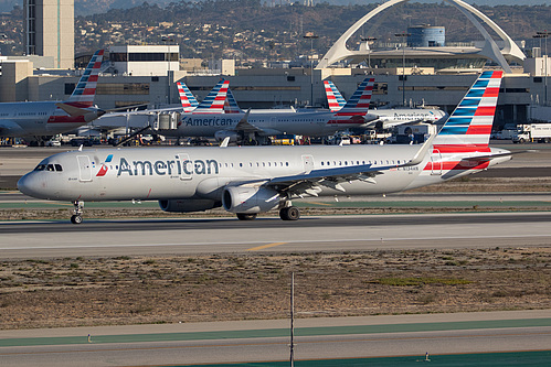 American Airlines Airbus A321-200 N134AN at Los Angeles International Airport (KLAX/LAX)