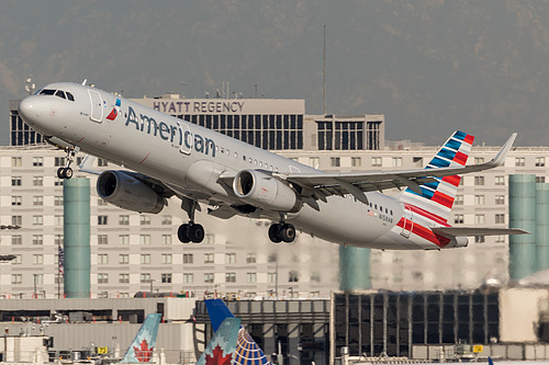 American Airlines Airbus A321-200 N158AN at Los Angeles International Airport (KLAX/LAX)