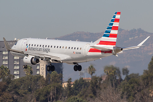 Compass Airlines Embraer ERJ-175 N201NN at Los Angeles International Airport (KLAX/LAX)